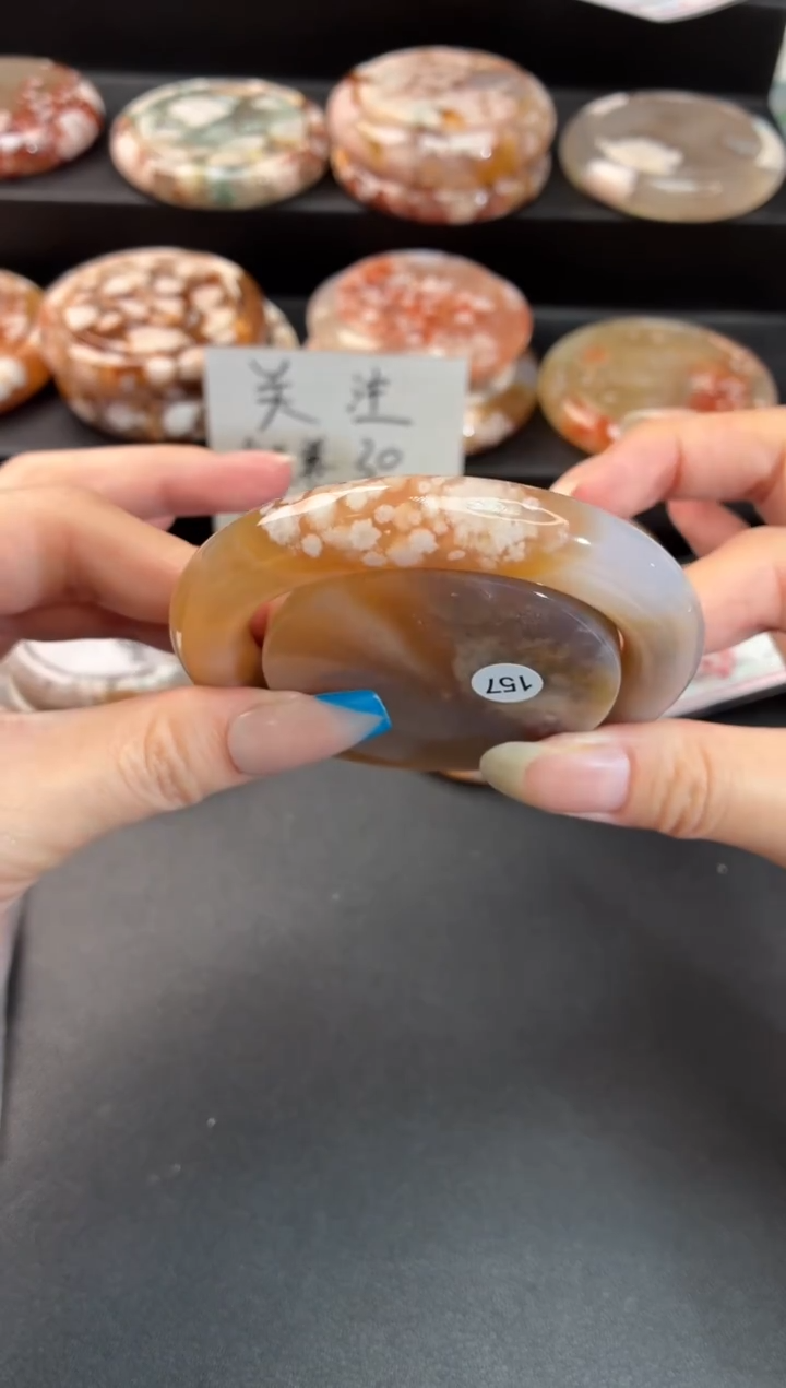 手镯玛瑙/玉髓未镶嵌石英质玉56圈55/56带(赠送镯心)