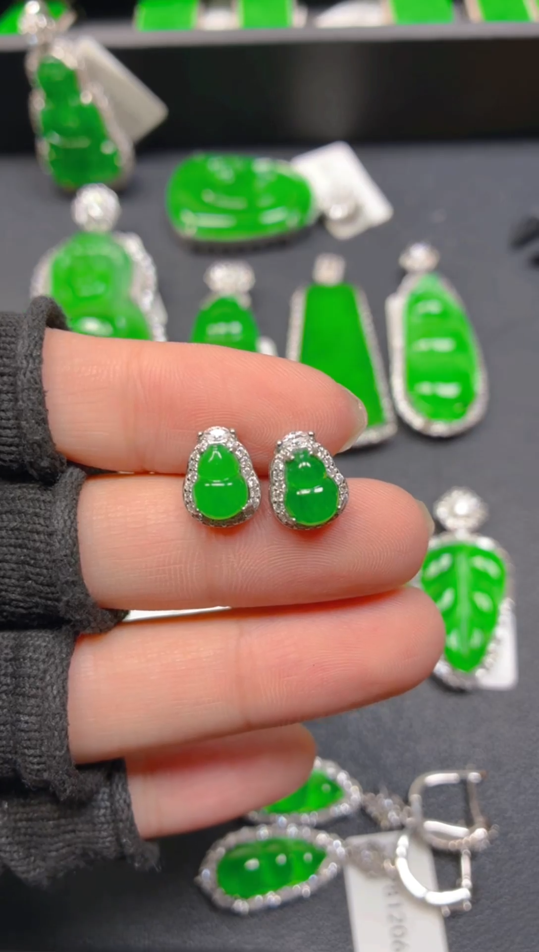 银S925镶嵌翡翠耳饰0