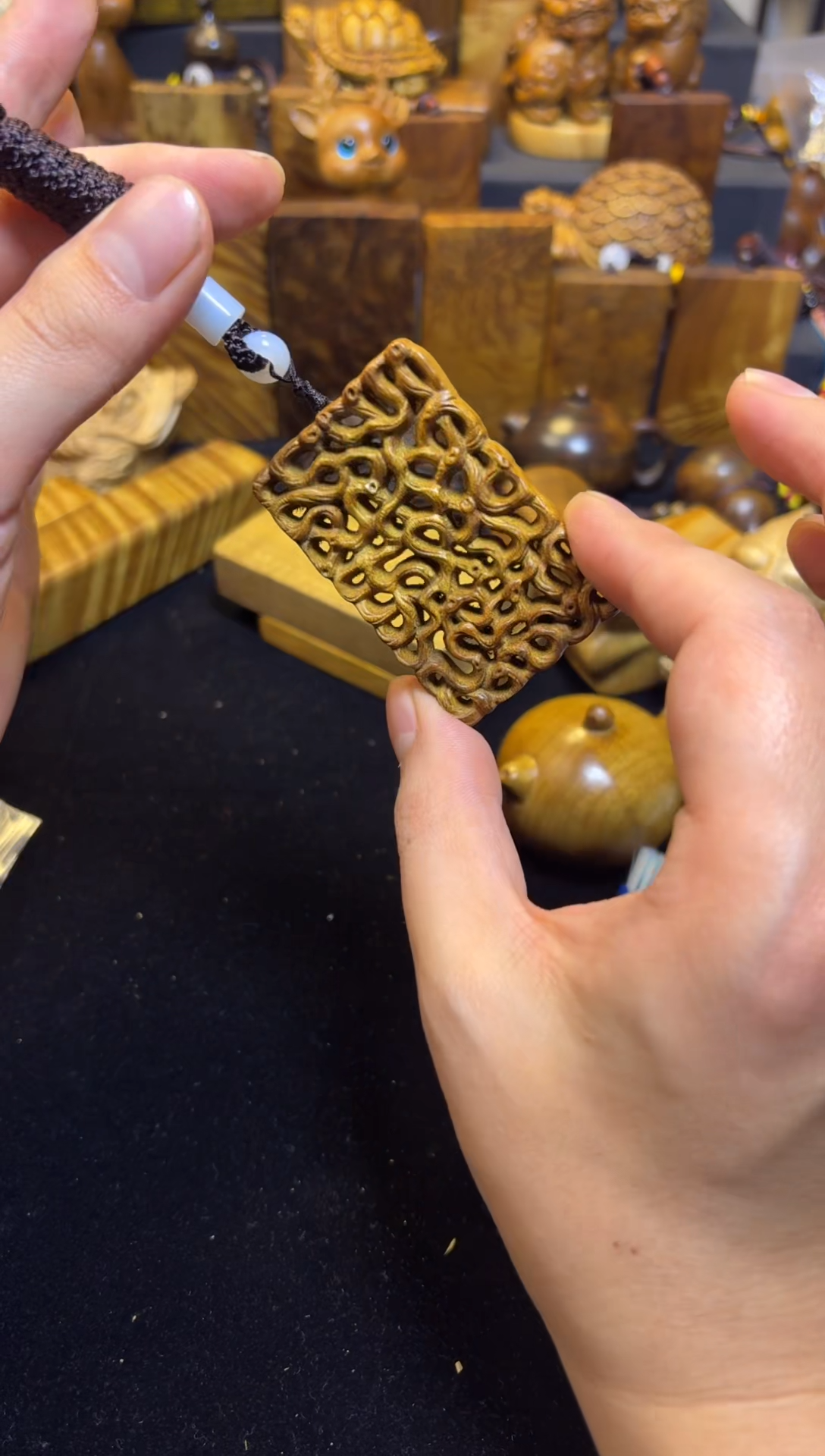 【闪购商品】楠木（金丝楠）其他罗马牌35