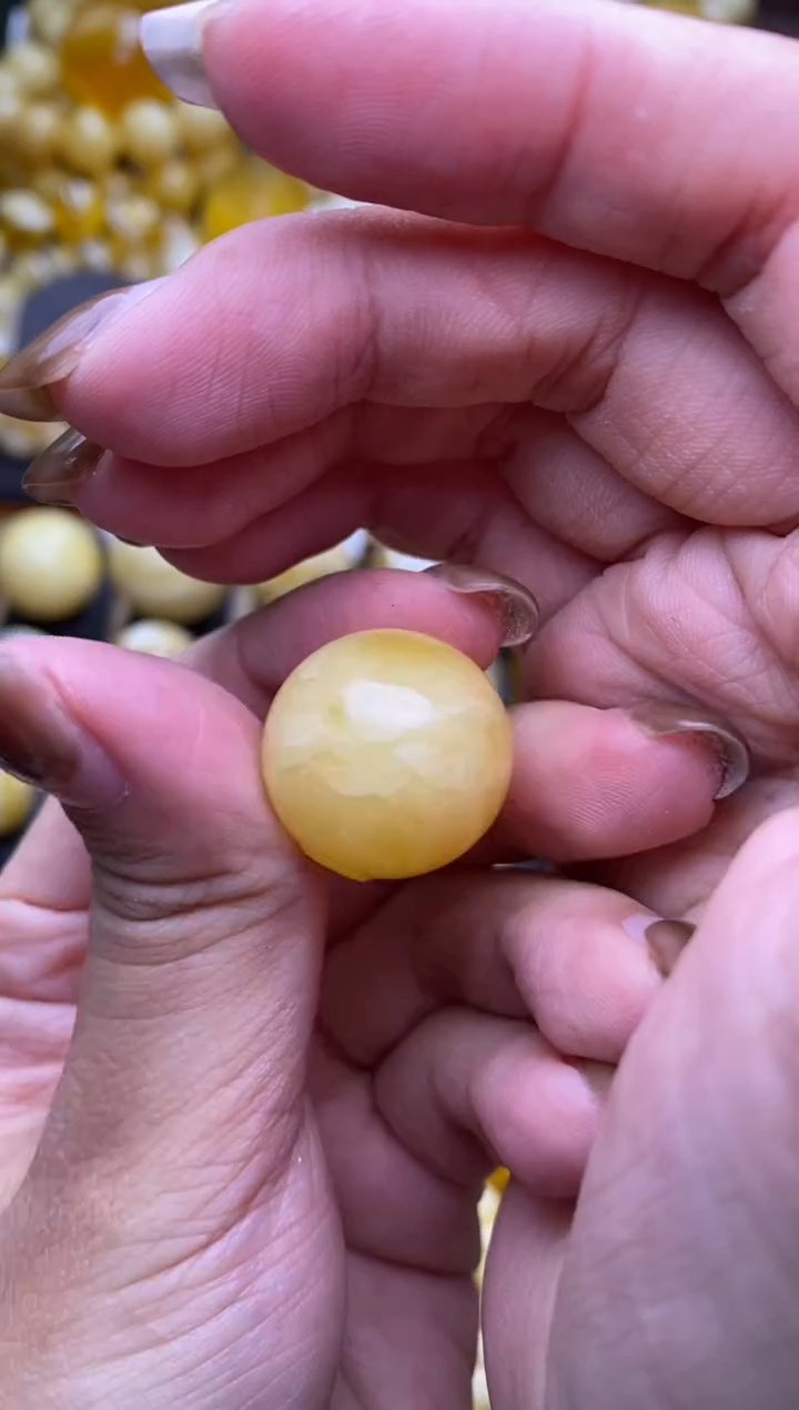 【闪购商品】琥珀裸石未镶嵌 大小姐珠宝严选36