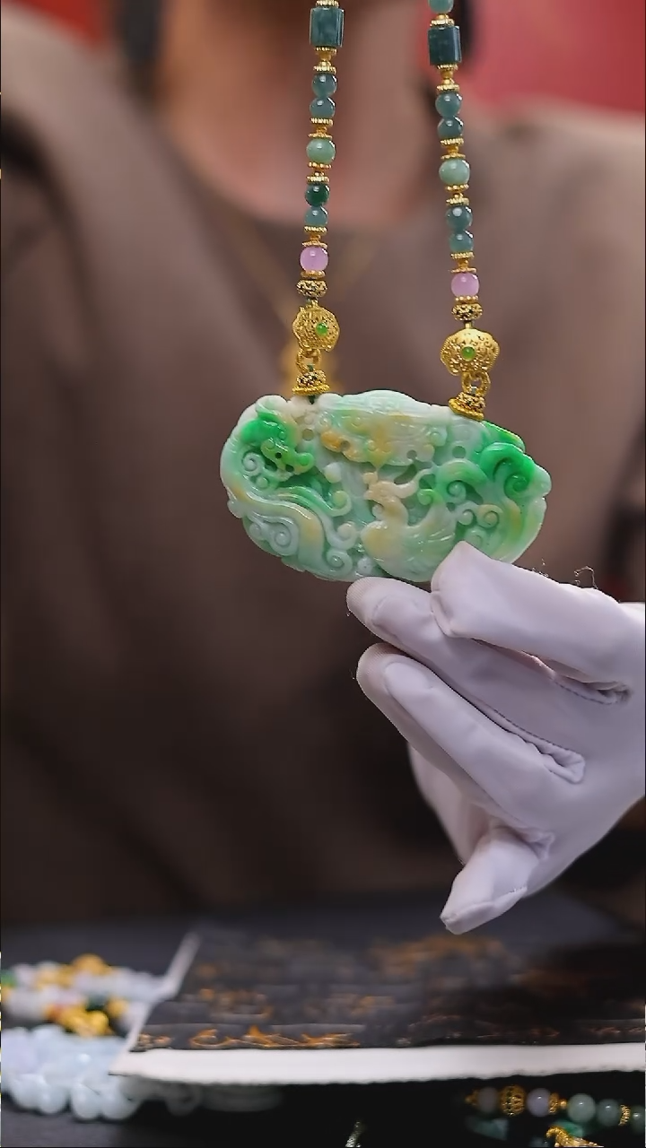 【闪购商品】翡翠颈饰未镶嵌基地发货