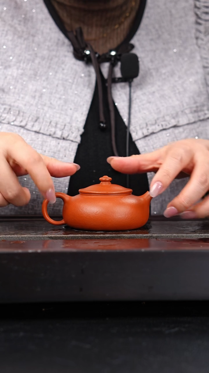 茶壶紫砂黄龙山朱泥寒江130cc叶晓敏