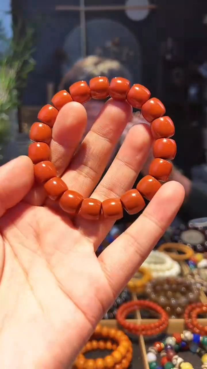 【闪购商品】南红玛瑙手串未镶嵌12+直切朱红