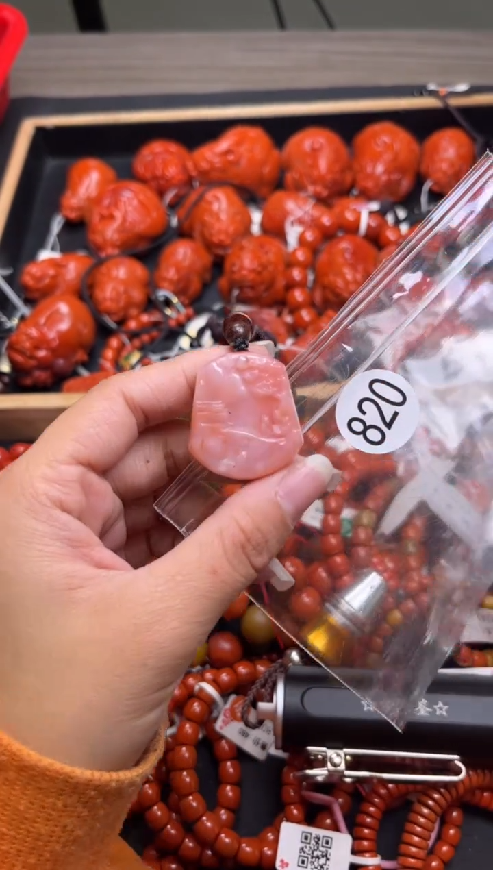 【闪购商品】南红玛瑙珠宝奇石未镶嵌820