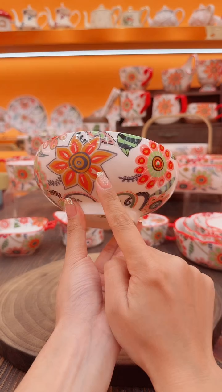 罐景德镇陶瓷餐具碗碟盘子