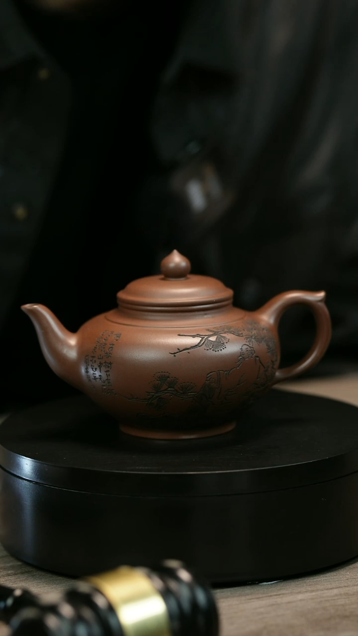 茶壶紫砂高*庄H1456赵信军刻绘笑樱