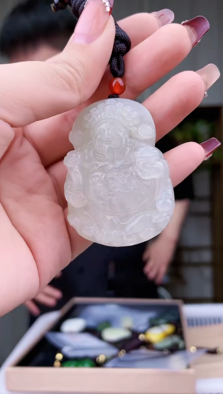 【闪购商品】软玉挂件未镶嵌拍一发一，多样性发货！