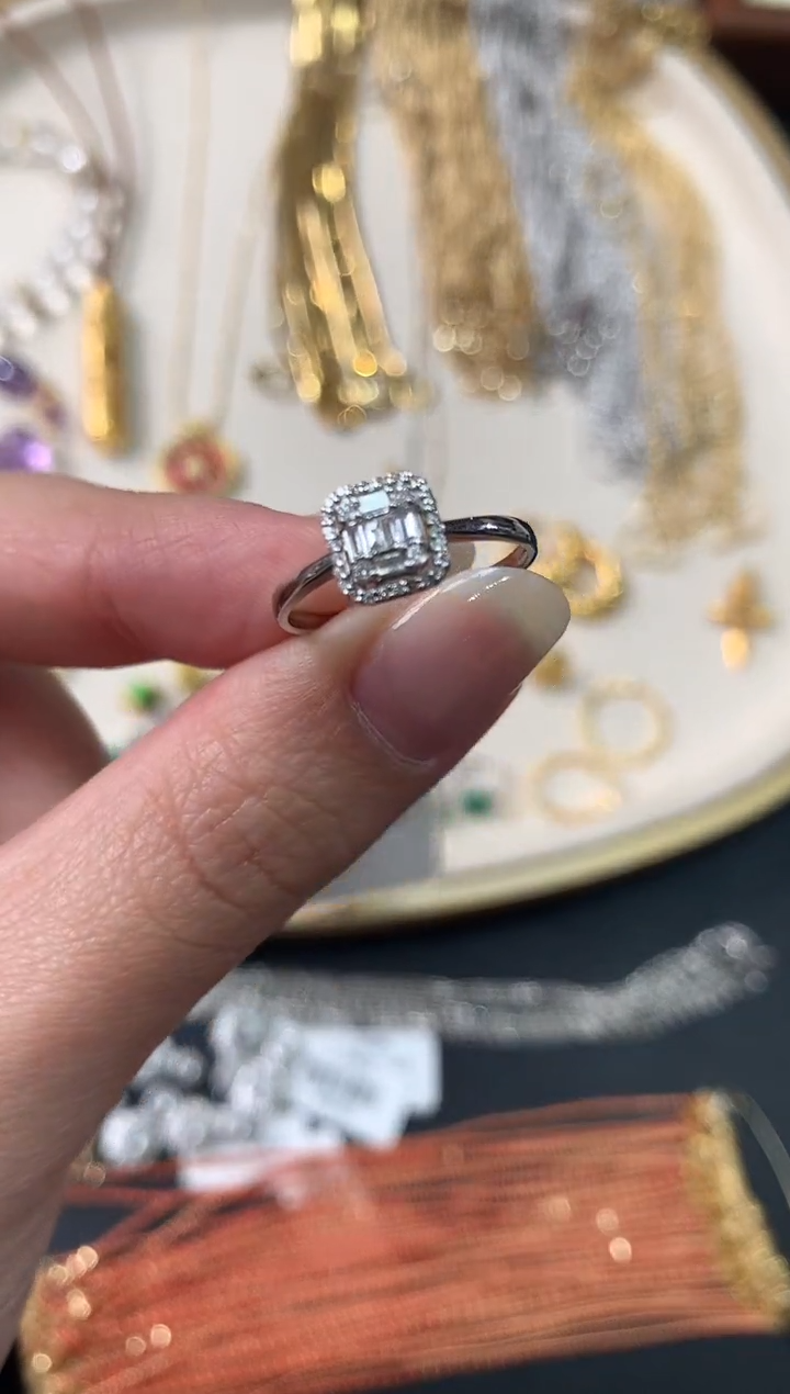 【闪购商品】钻石戒指/指环18K金镶嵌A807|1680