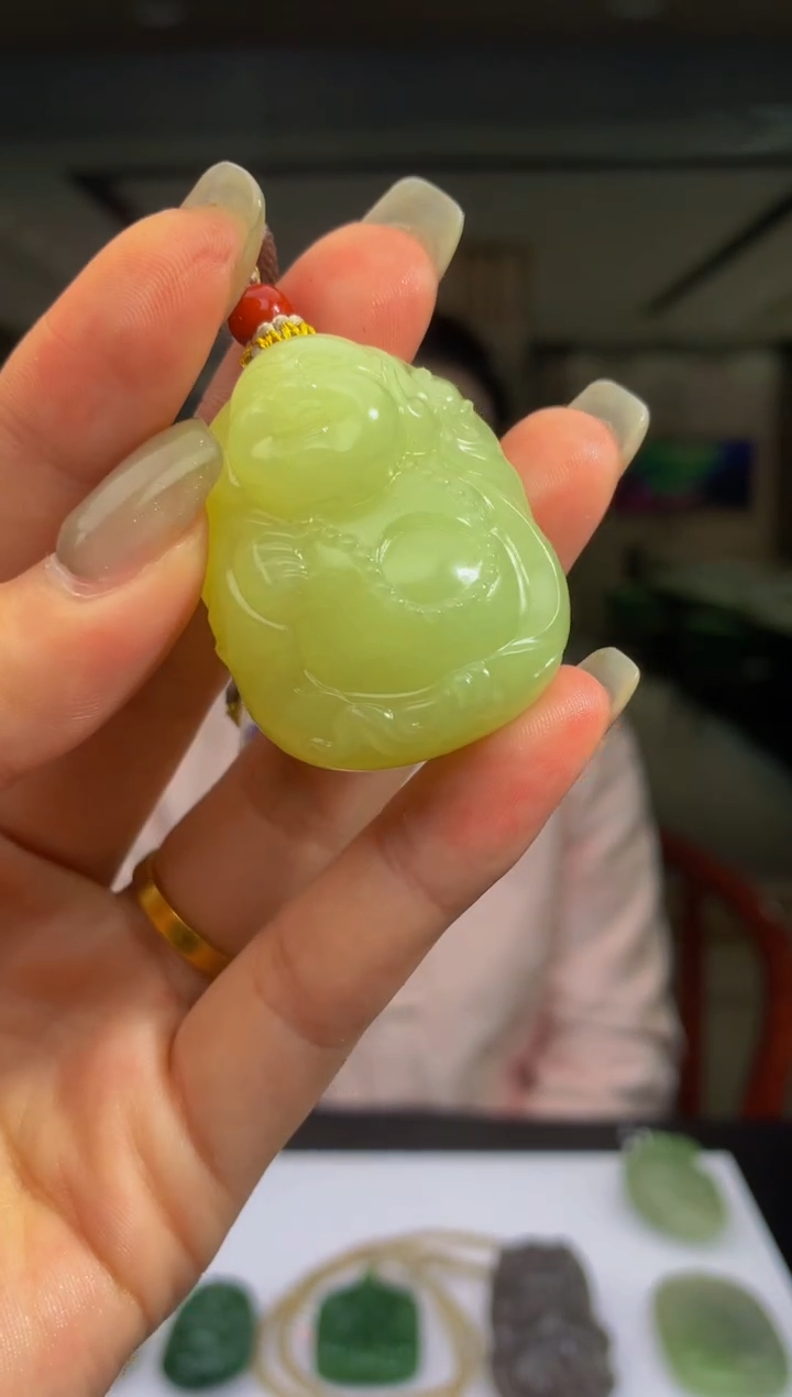 【闪购商品】定制和田玉Boss阳天然和田玉（拍一发一）