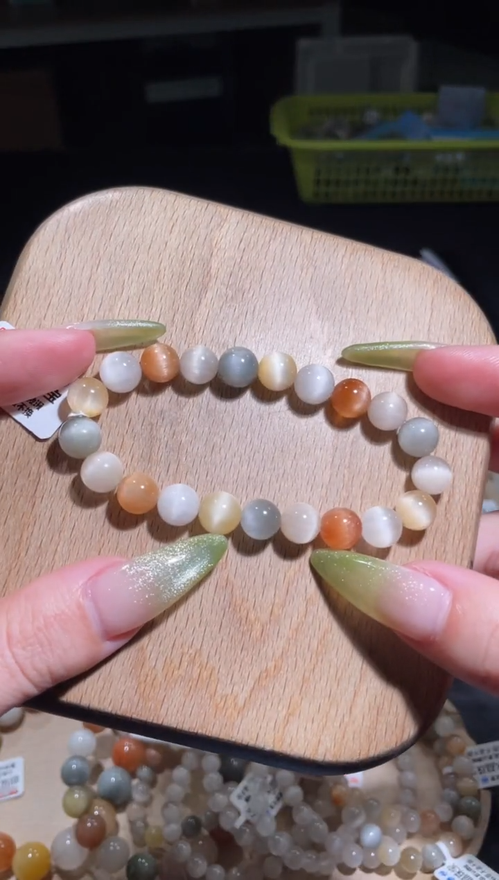 【闪购商品】水晶手链未镶嵌194号多性样发一T  9+