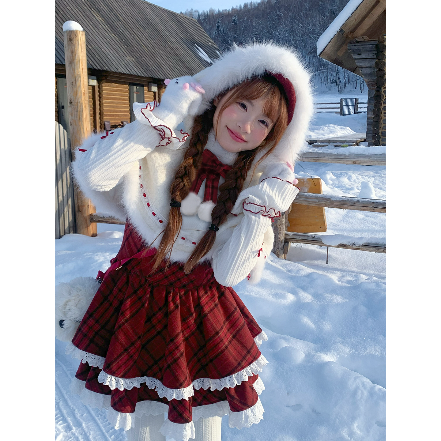 sinsingirl 椰奶绒团 冬季新款可爱风毛领蝴蝶结圣诞带帽斗篷外套