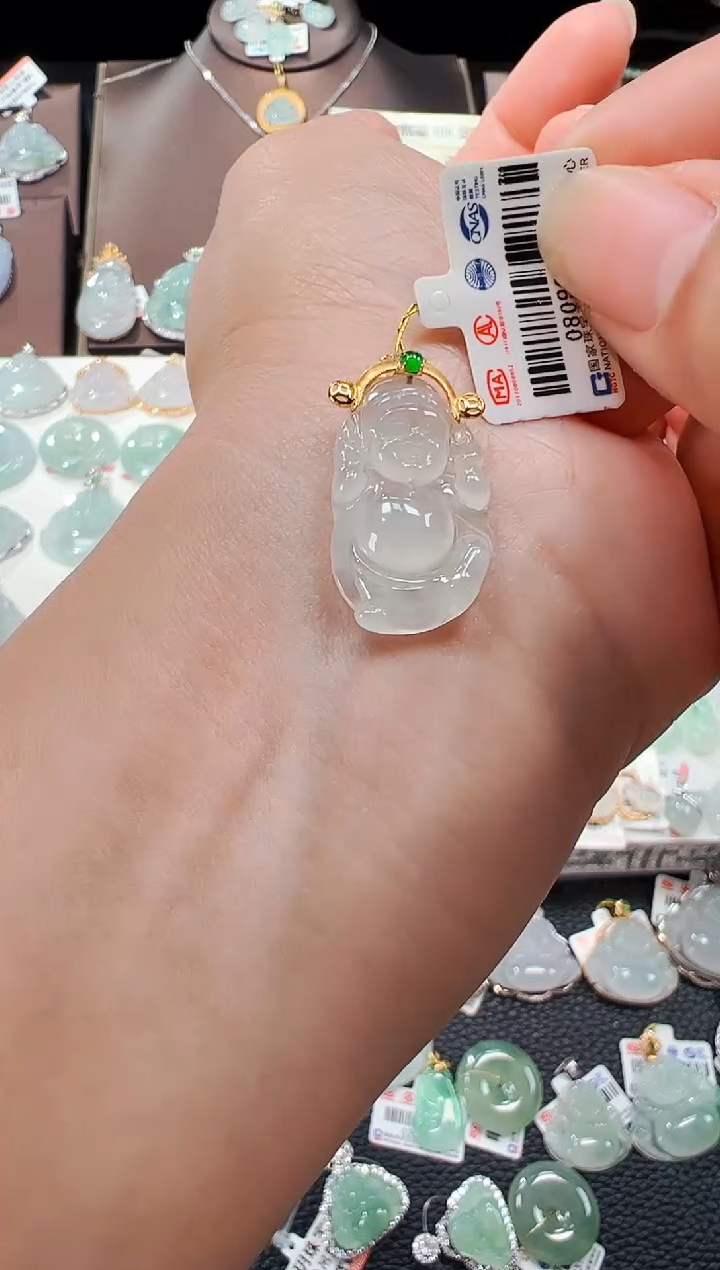 【闪购商品】翡翠吊坠(不含链)18K金镶嵌财神爷吊坠978