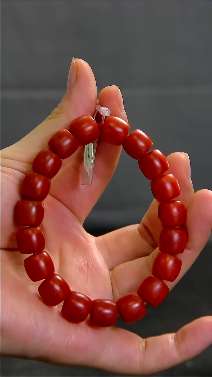【闪购商品】南红玛瑙手串未镶嵌026DY00206产品一个
