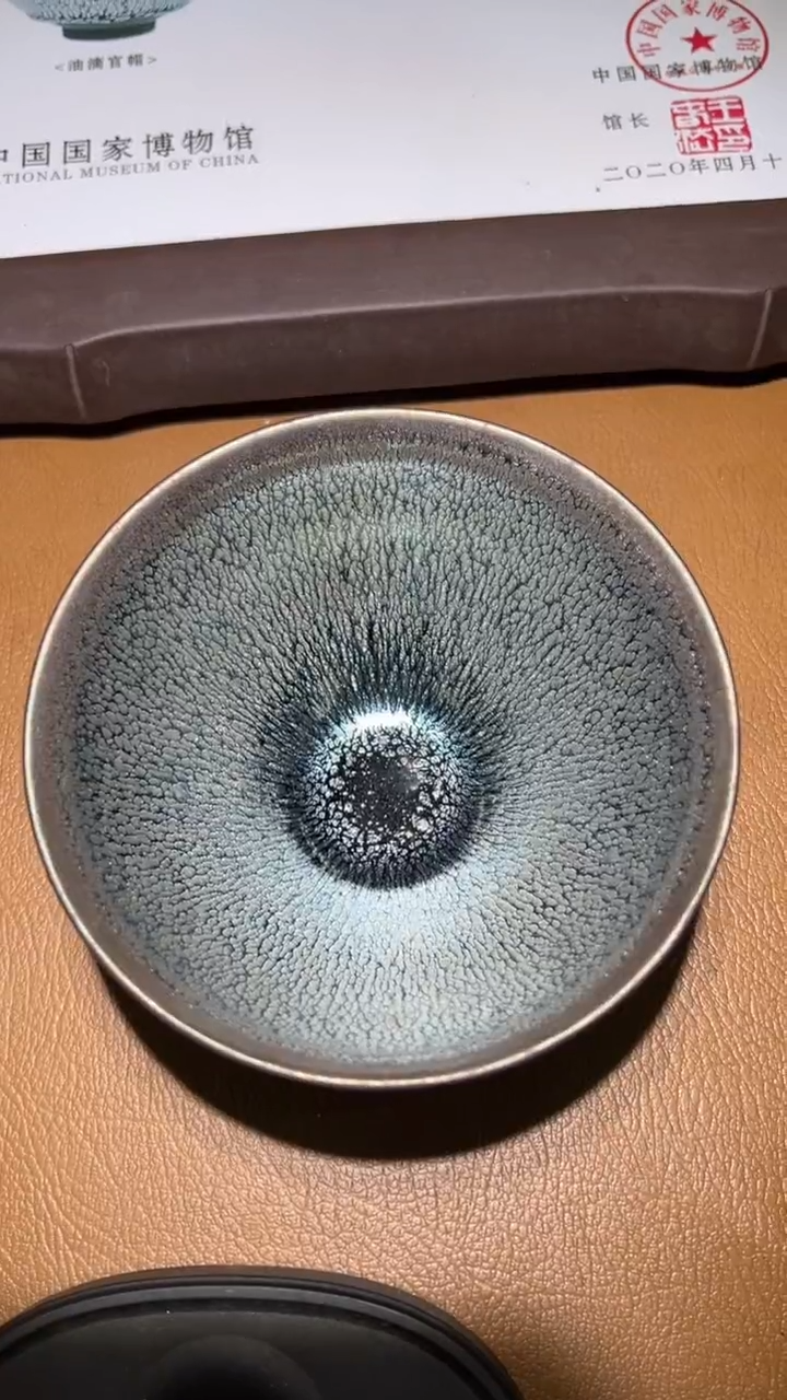 【闪购商品】茶盏名家卢国伟建盏（带证书礼盒）
