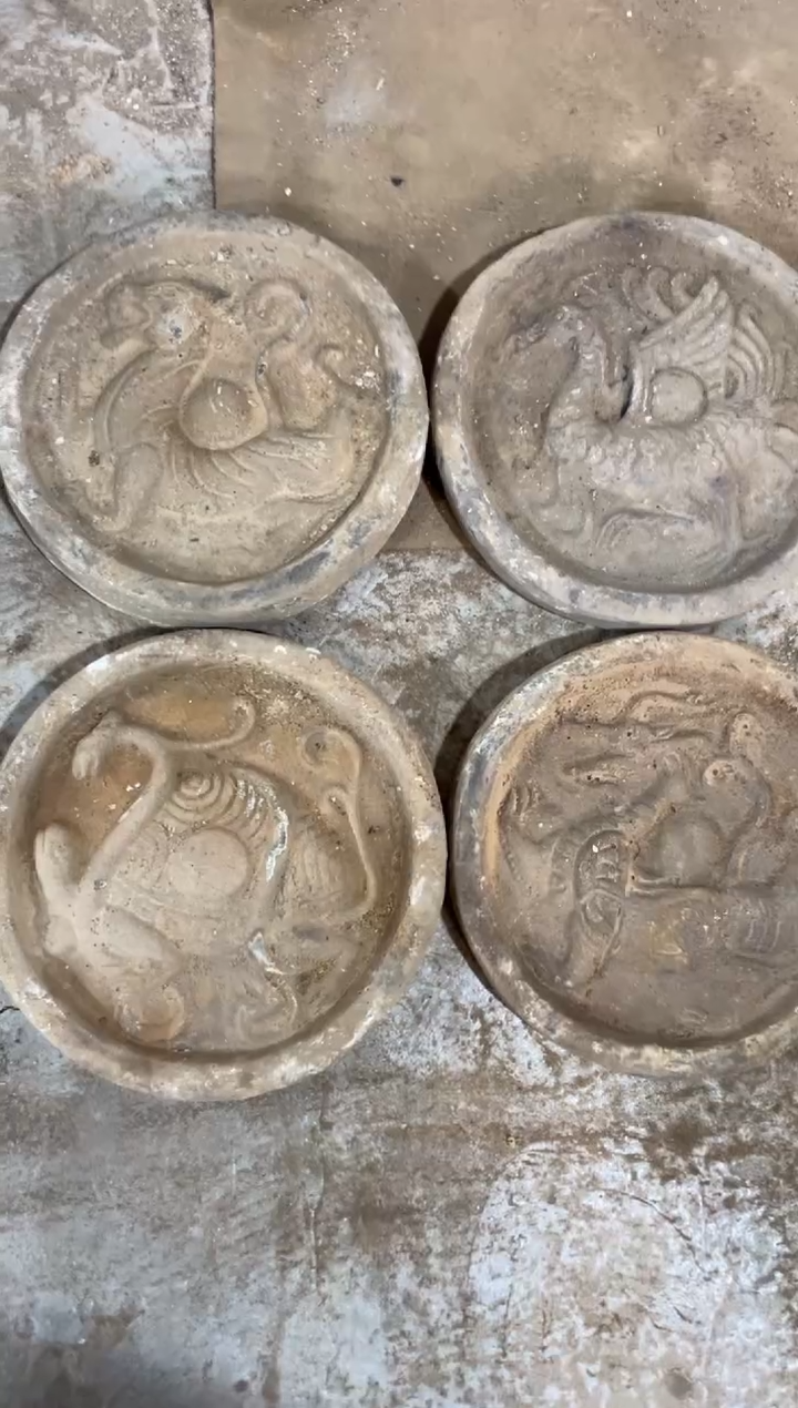 瓷片手工，手绘，陶瓷（四兽）