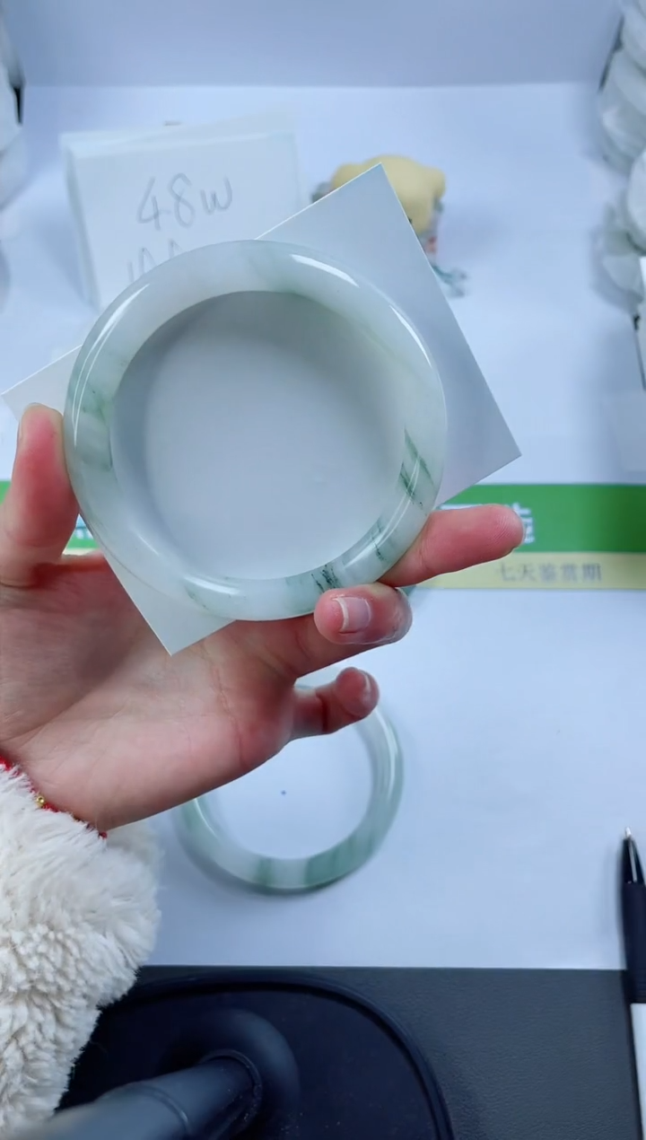 【闪购商品】石英质玉手镯未镶嵌808-62.9