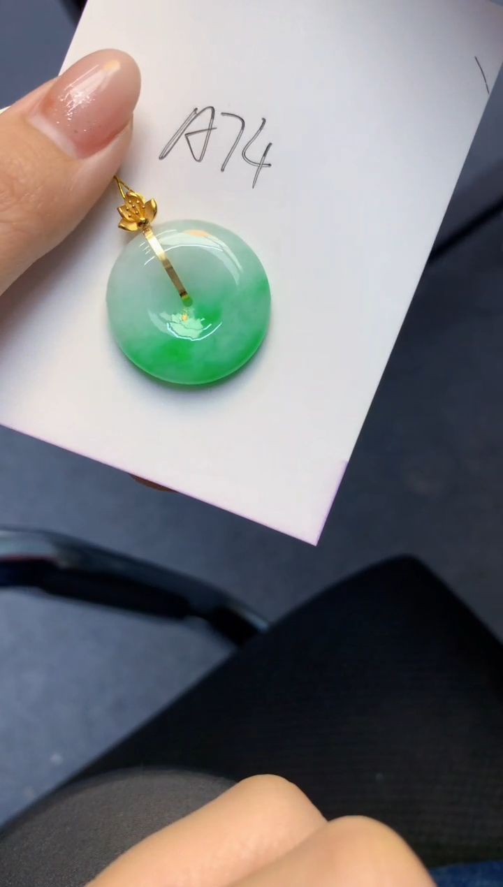 颈饰18K金镶嵌翡翠天然A货缅甸翡翠百元以上9元证书费自理