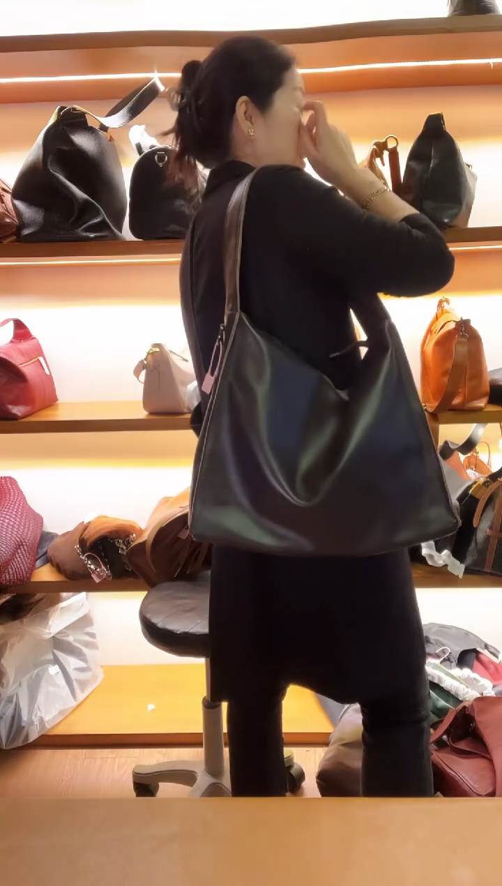 牛皮（革）高端订制时尚百搭女士手提斜跨包