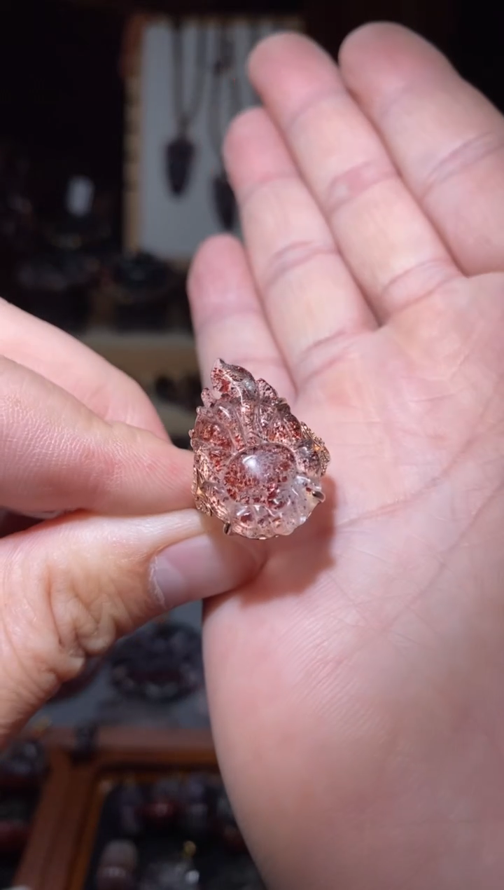 【闪购商品】超七金草莓凤九未镶嵌水晶多样性