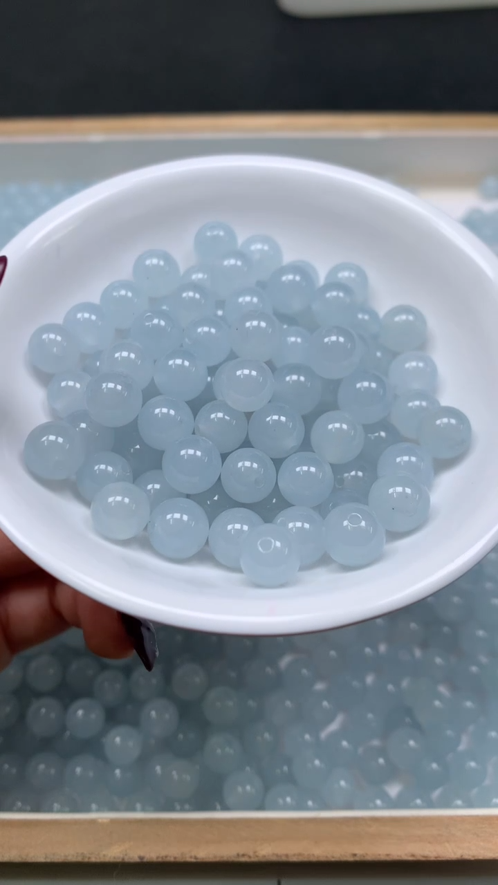 未镶嵌散珠玛瑙/玉髓B3 冰川蓝8mm25个8元