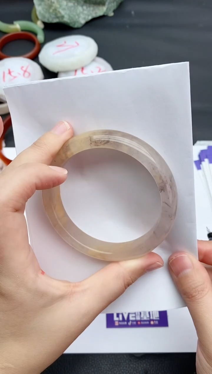 未镶嵌手镯石英质玉177+62/63