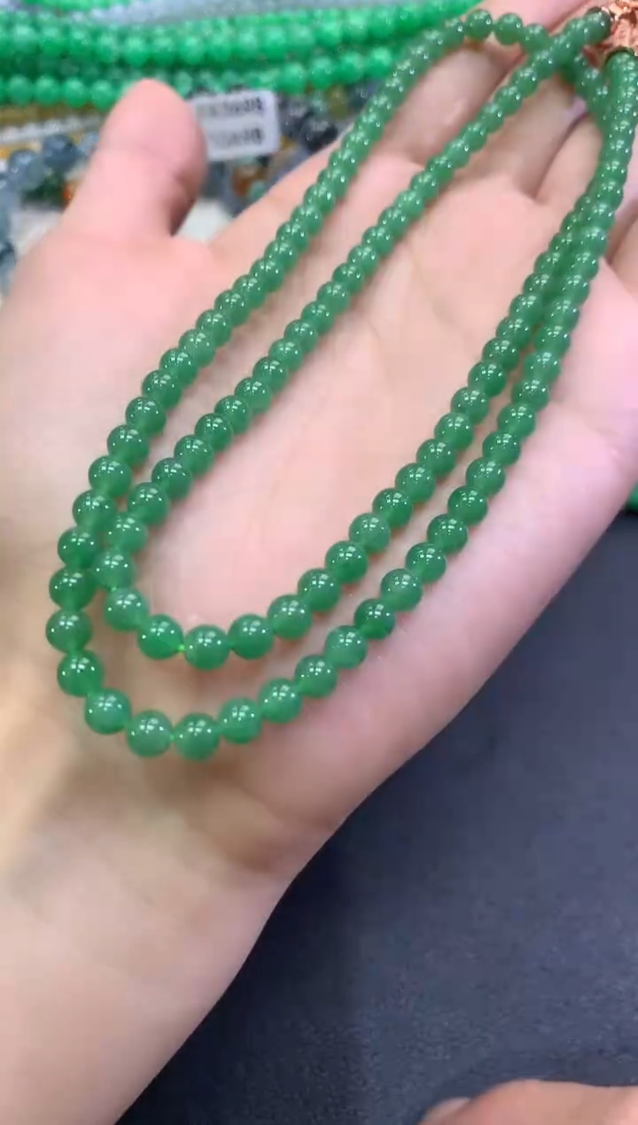 【闪购商品】翡翠颈饰未镶嵌q82        