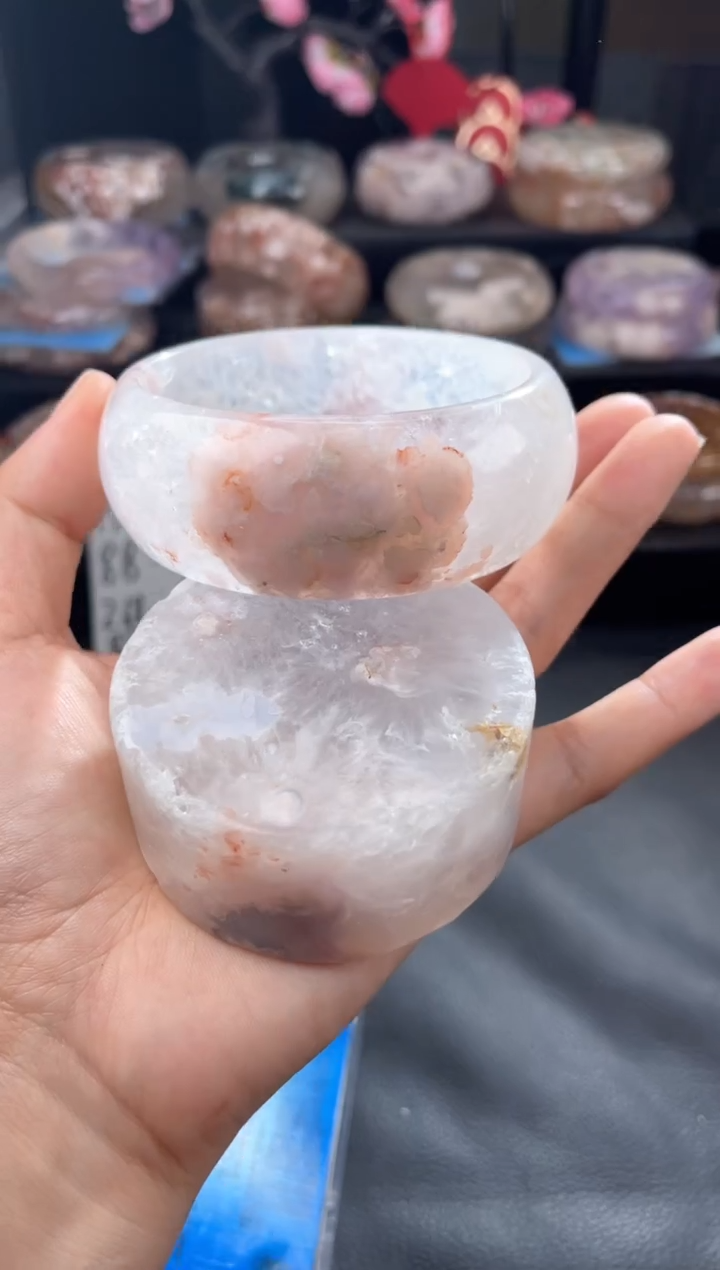 【闪购商品】石英质玉手镯未镶嵌66