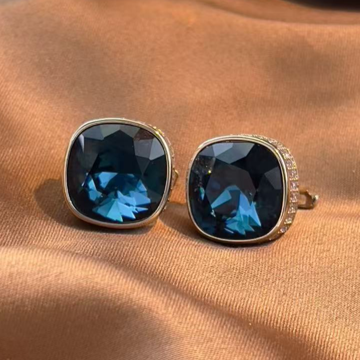 铜合金合成锆石耳饰 a331 【牛仔蓝小方块耳扣】洋气通勤百搭18379