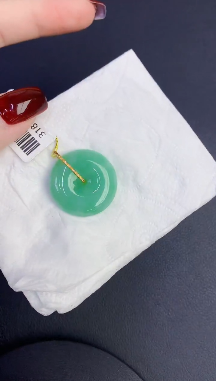 颈饰18K金镶嵌翡翠缅甸天然翡翠a货