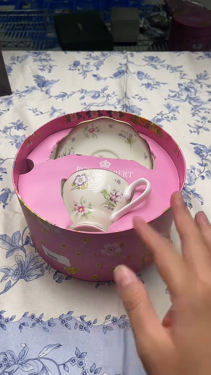 瓷片爱*如图所示如图所示