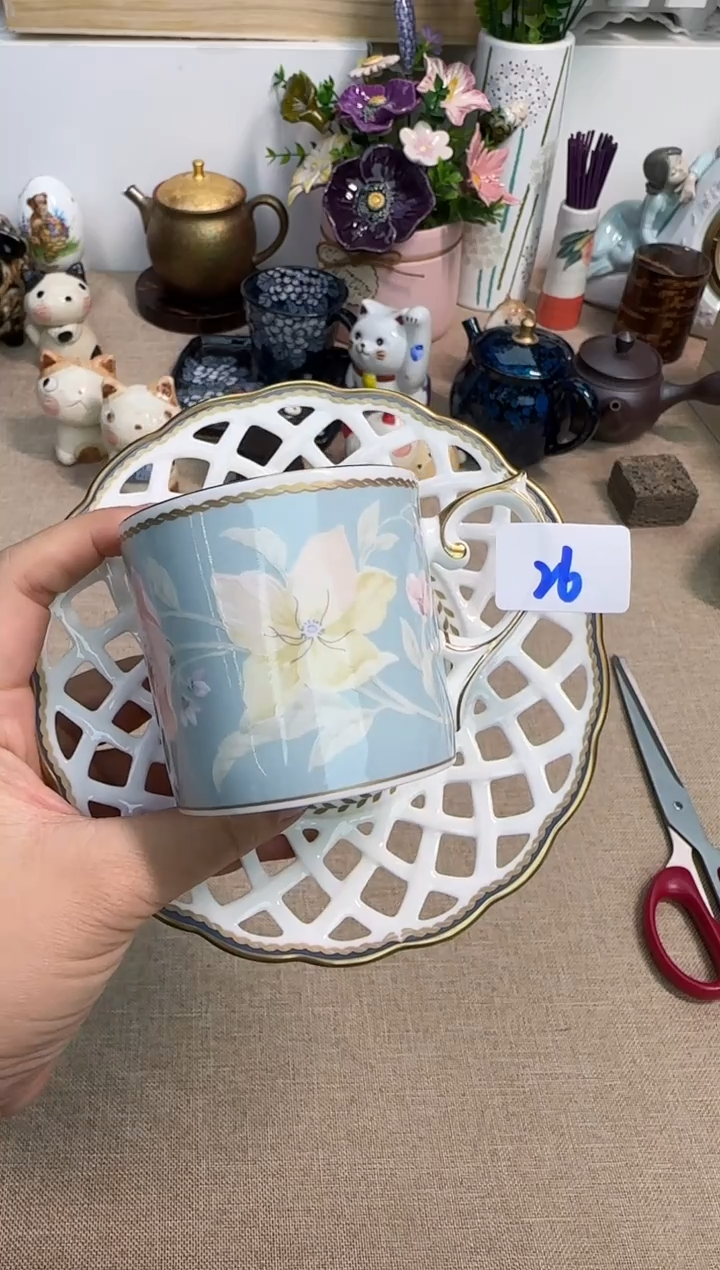 瓷片泡泡家的瓷器真好看