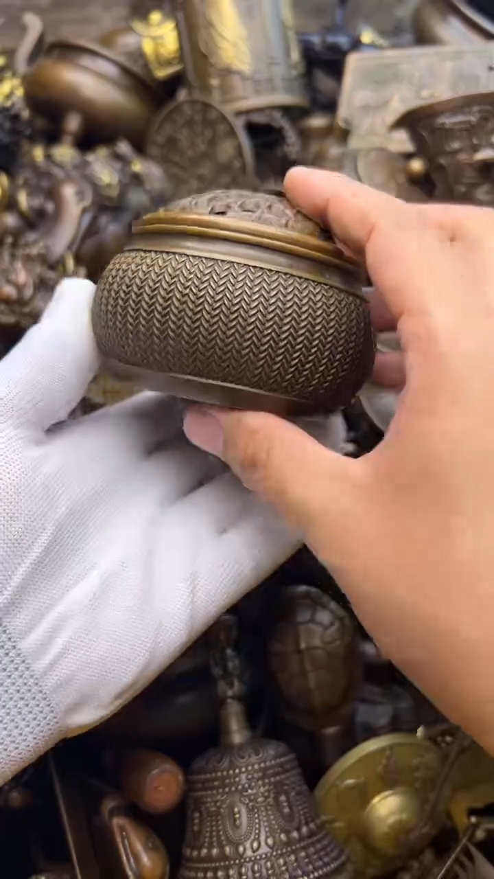 精美铜器，点击下单