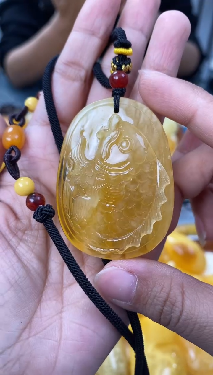 【闪购商品】琥珀裸石未镶嵌天然琥珀蜜蜡年年有余