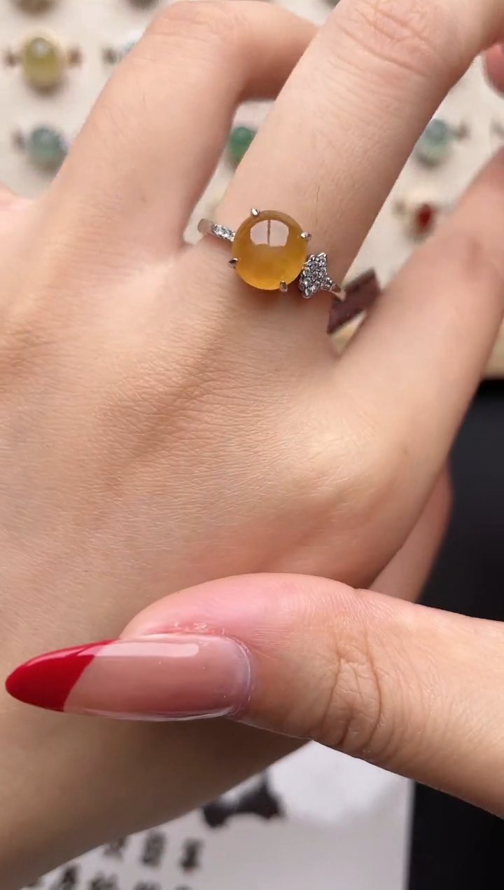 【闪购商品】翡翠戒指银S925镶嵌一物一证一礼盒