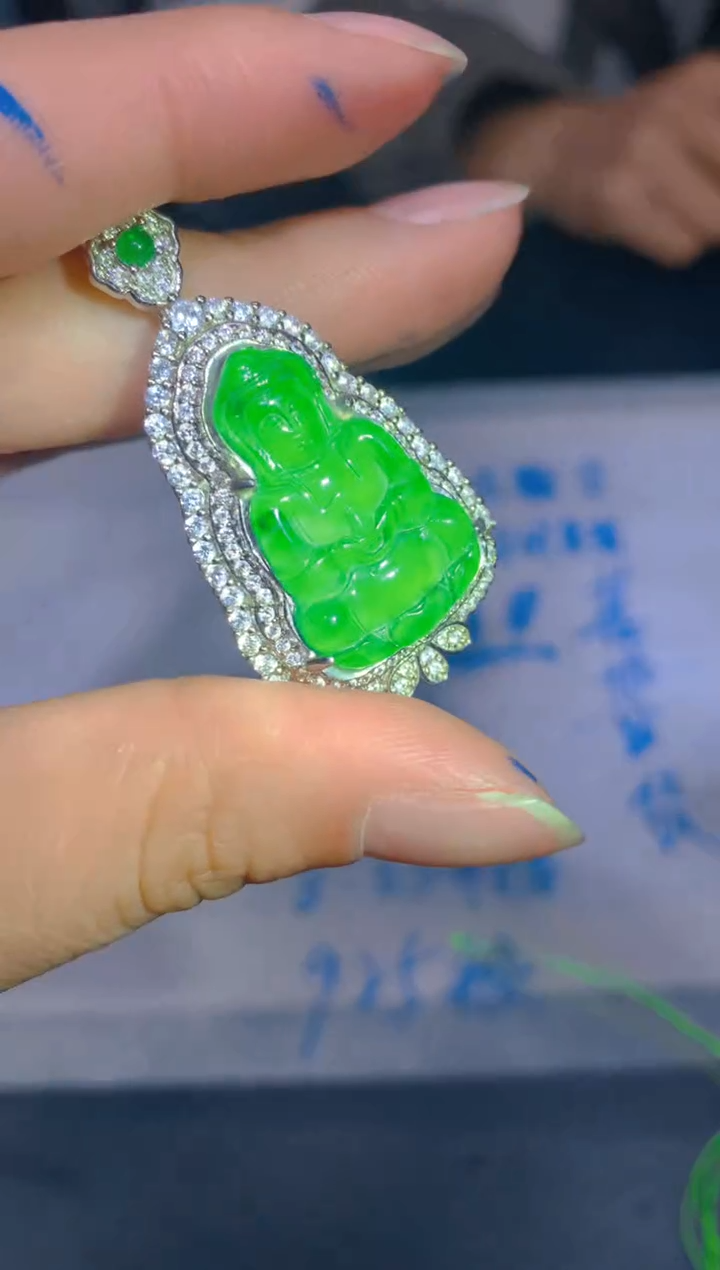 【闪购商品】定制翡翠未镶嵌137定制翡翠多样性发其一