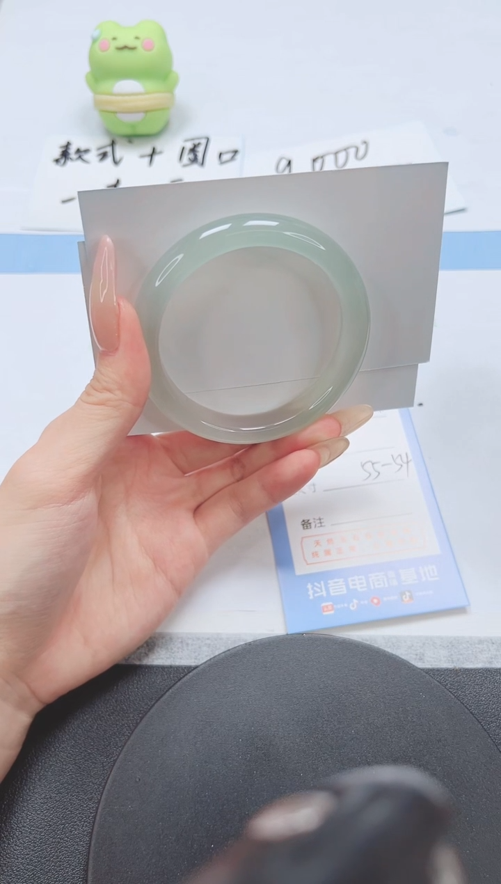 石英质玉手镯未镶嵌A312-55-54