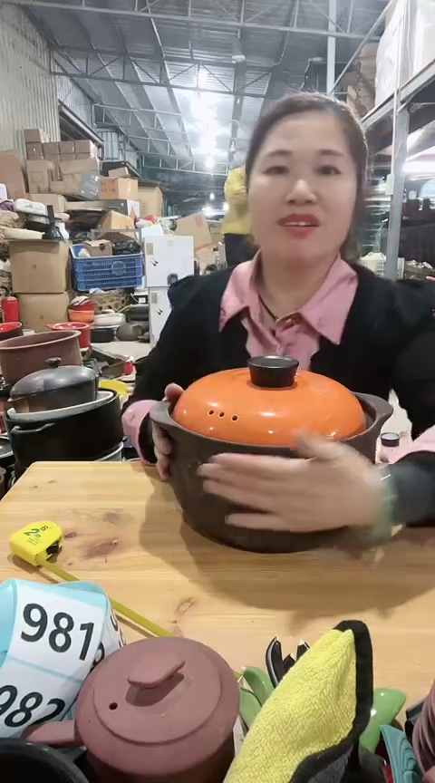 【闪购商品】981瑕疵紫砂锅孤品，，