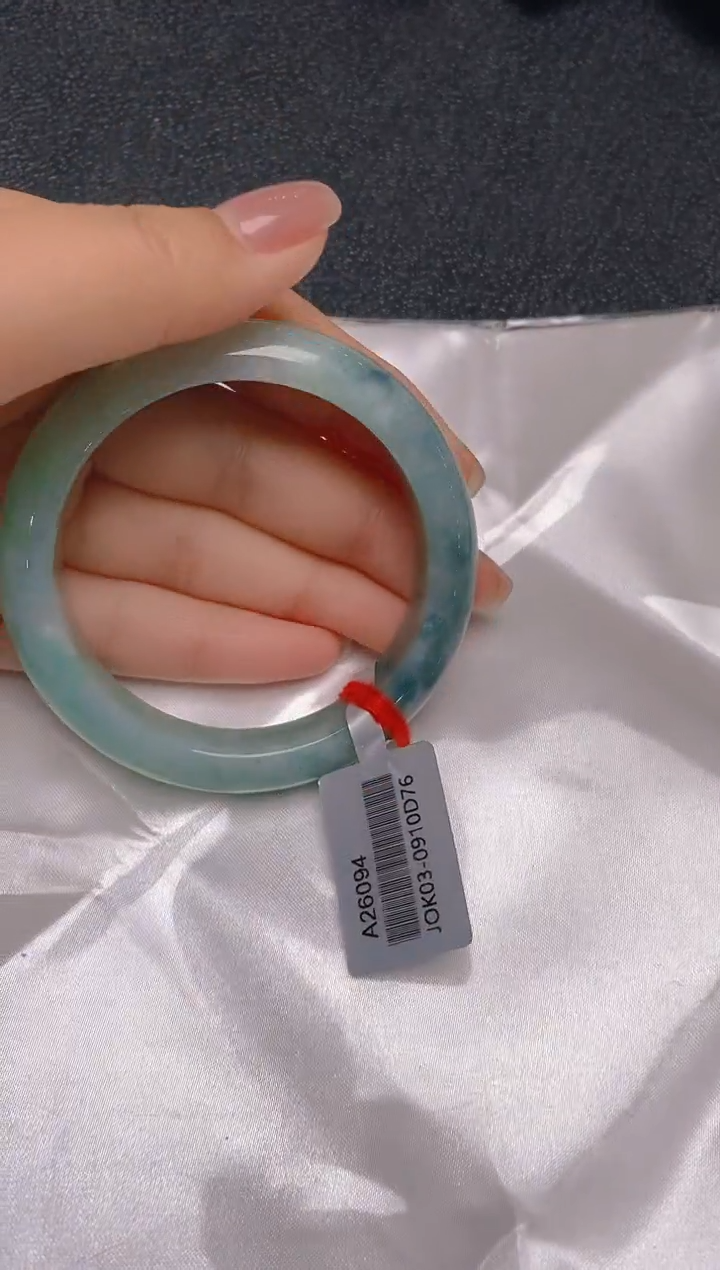 【闪购商品】翡翠手镯未镶嵌005  圈口56