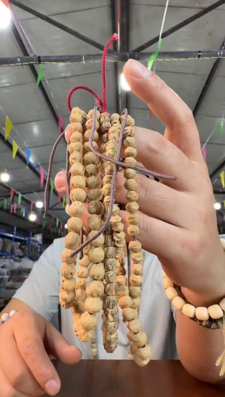 柏香籽/百香籽手串A4实物为准