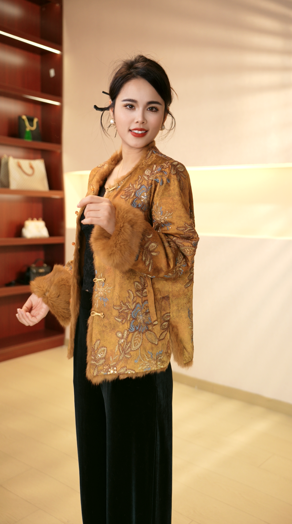 [金丝饶]长袖刺绣加绒加厚款花纹提花上衣毛绒加厚气质休闲