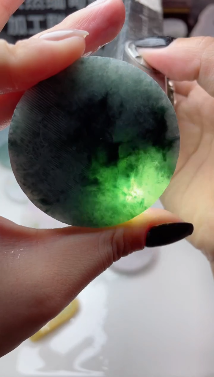 【闪购商品】翡翠颈饰未镶嵌2714.......