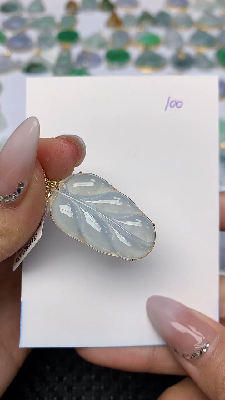 【闪购商品】翡翠颈饰18K金镶嵌天然翡翠A货