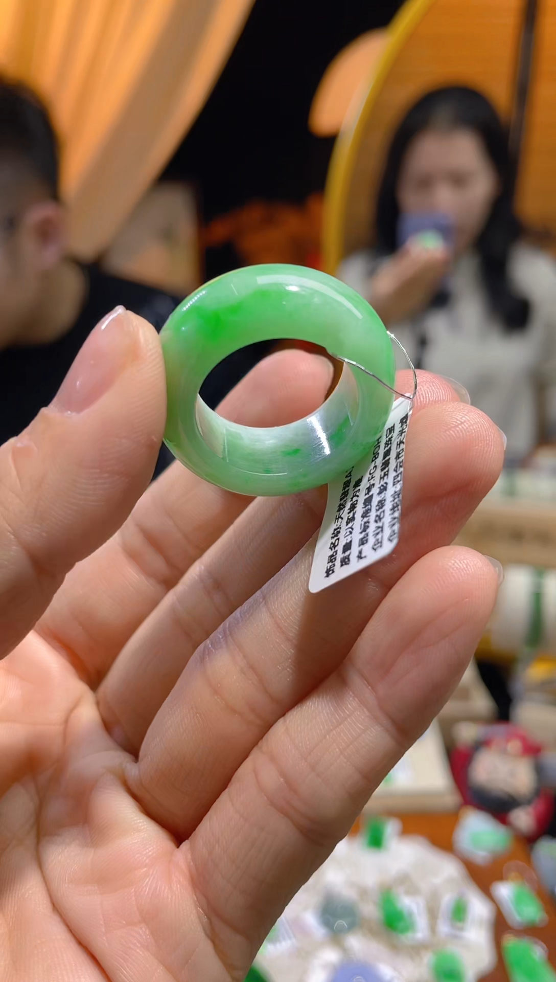 【闪购商品】翡翠颈饰未镶嵌假一赔三19圈口