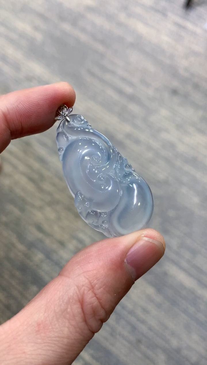 颈饰未镶嵌翡翠天然A货翡翠