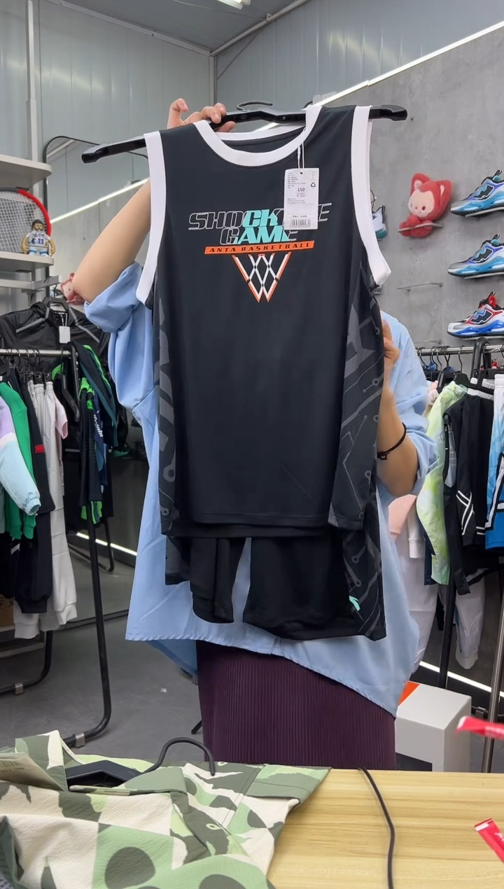 安踏儿童衣服尺码 ：165
