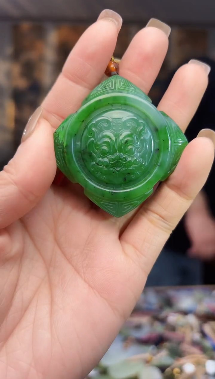 【闪购商品】和田玉挂件未镶嵌拍一发一