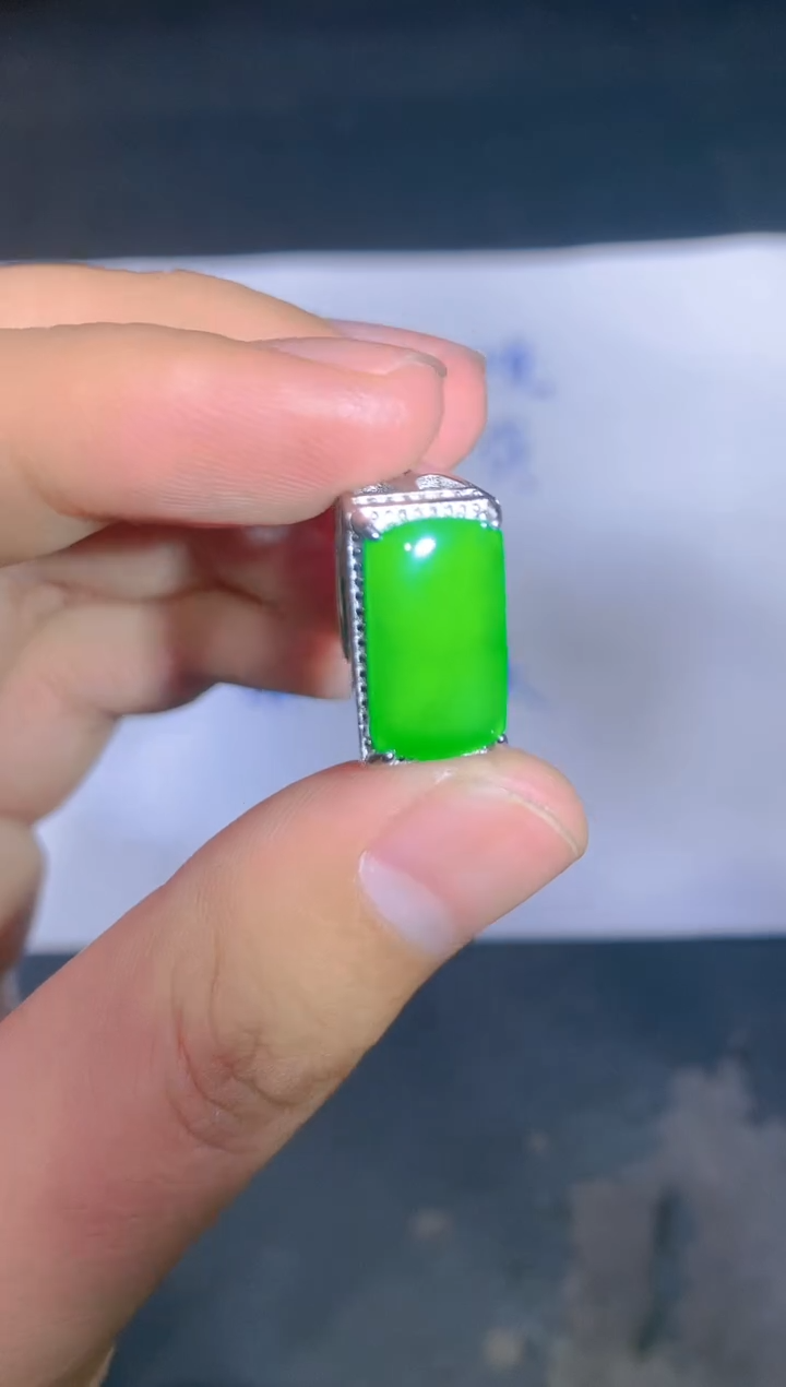 【闪购商品】定制翡翠未镶嵌47定制翡翠多样性发其一