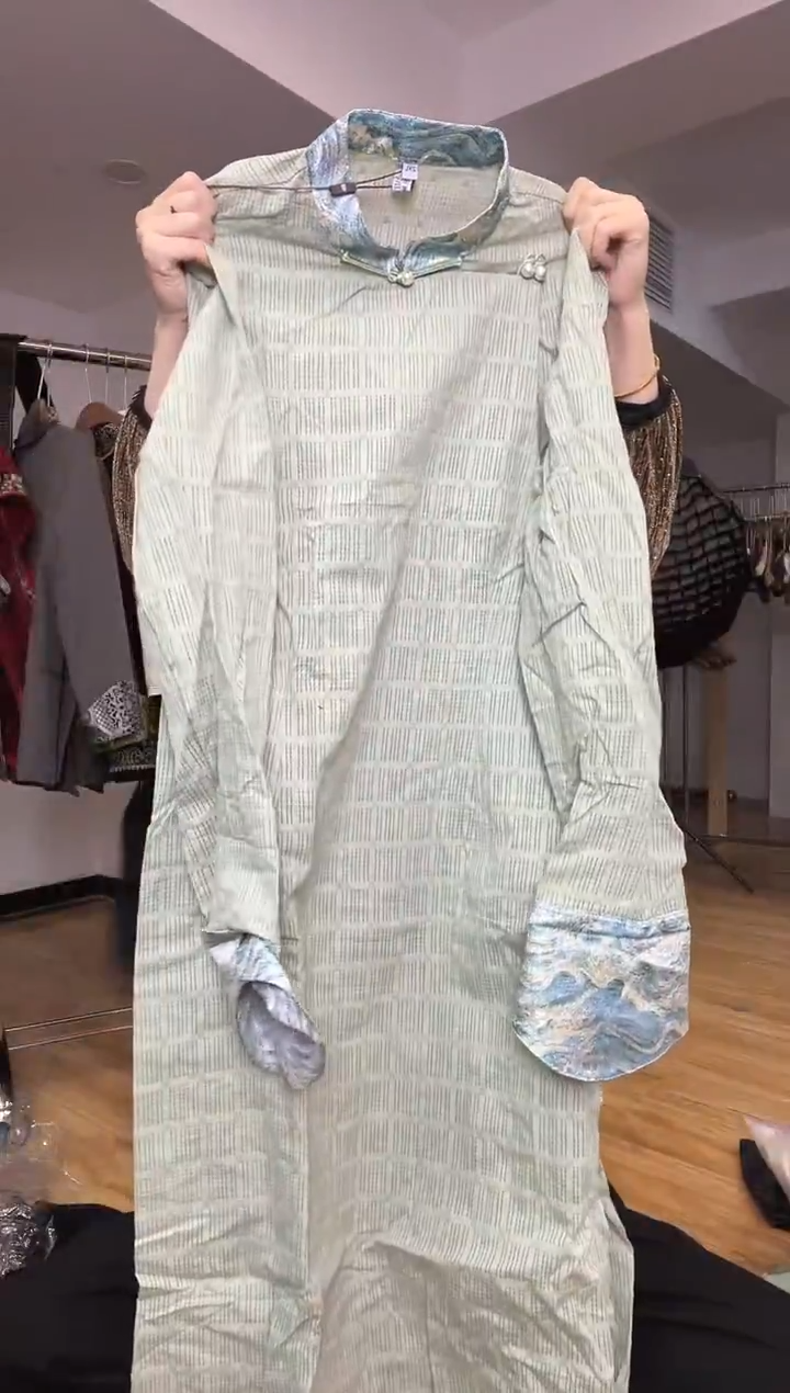 2XL码    125-135斤  裙子 无腰带