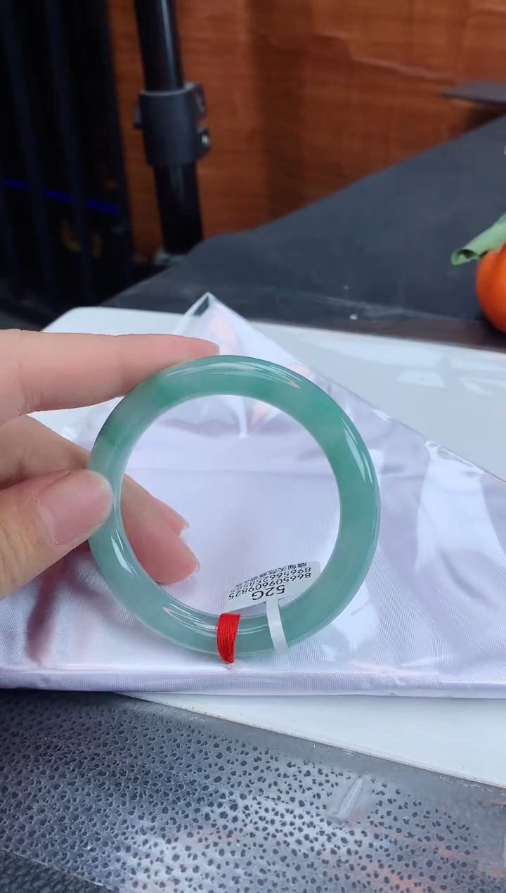 【闪购商品】翡翠手镯未镶嵌缅甸天然翡翠A货手镯