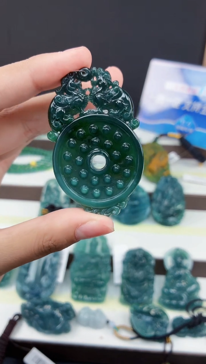 颈饰未镶嵌翡翠DLZ25120185